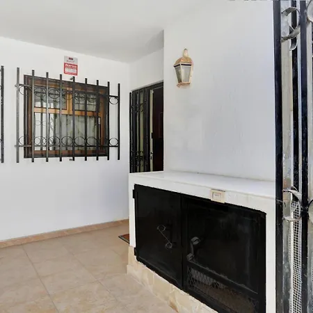 Flores شقة أذيخي