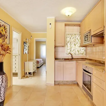 Apartment Flores